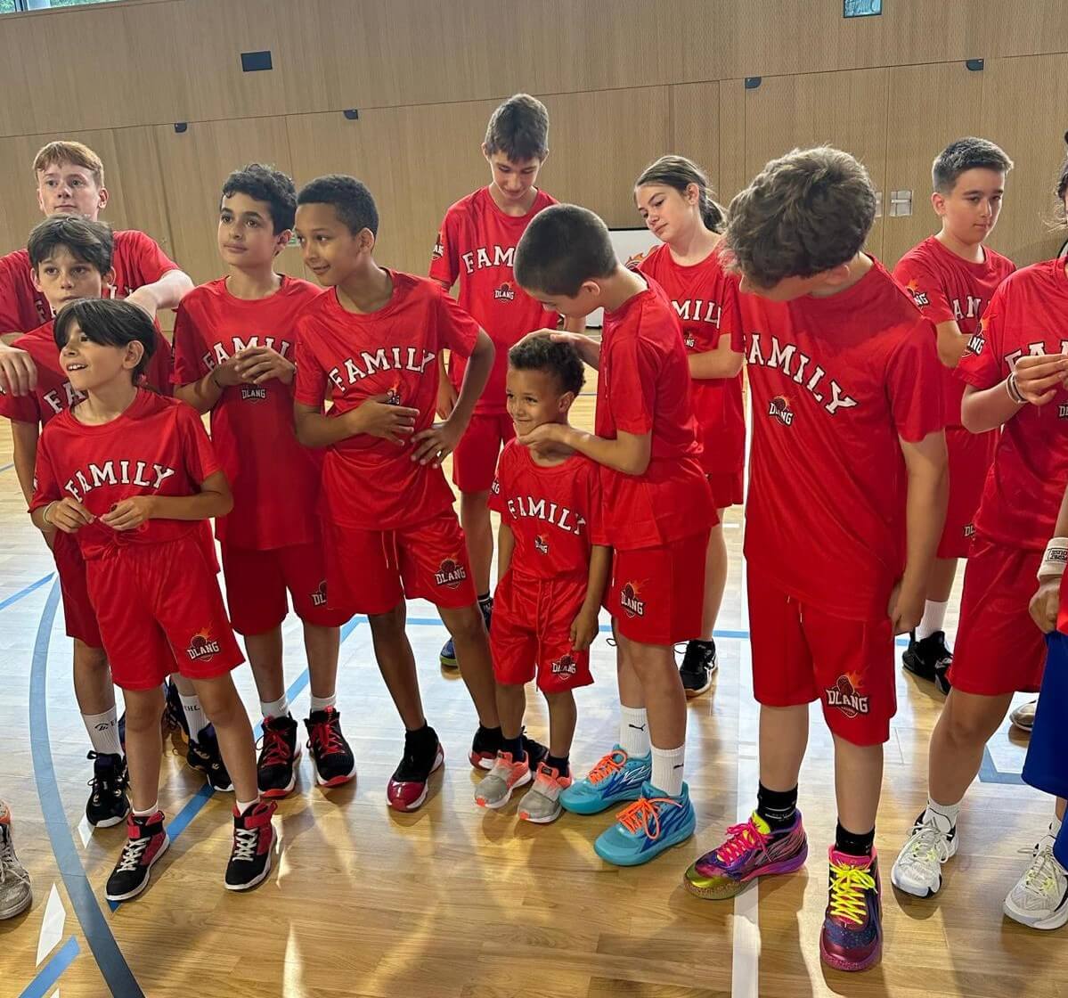 mini ballers-2 https://dlangbasketball.ch/wp-content/uploads/2025/04/mini-ballers-2.jpeg